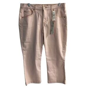 **NWT**  Levis 515 Nouveau Capris - Stretch Denim - PINK - Size 10